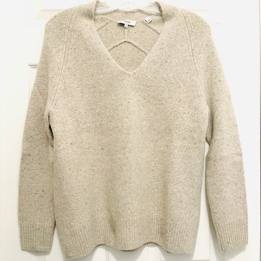VINCE Panel Back Cashmere V-Neck Sweater - Buttermilk - Sz XS - Picture 3 of 9